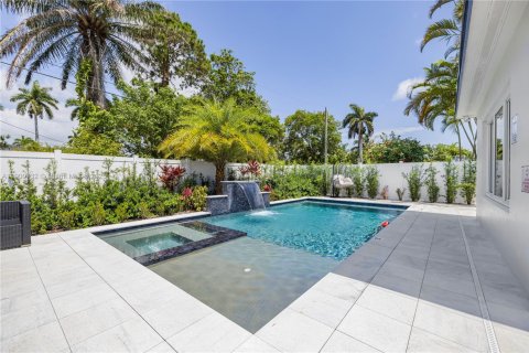 Casa en alquiler en Hollywood, Florida, 3 dormitorios № 1952074 - foto 28