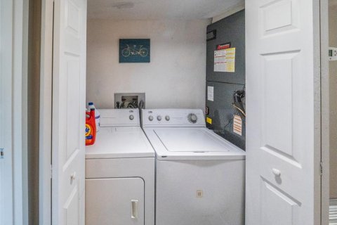 Condominio en venta en Mount Dora, Florida, 2 dormitorios, 99.5 m2 № 2116968 - foto 23