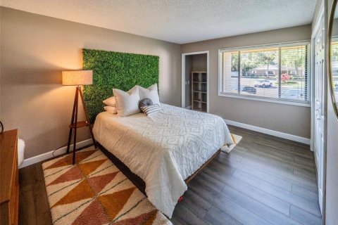 Condominio en venta en Mount Dora, Florida, 2 dormitorios, 99.5 m2 № 2116968 - foto 17