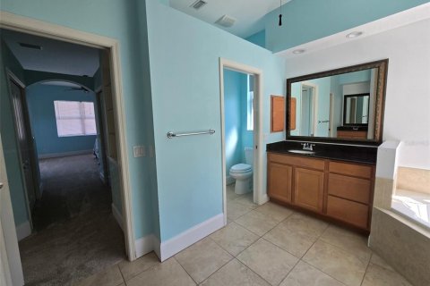 House in Port Charlotte, Florida 3 bedrooms, 236.71 sq.m. № 1568450 - photo 24