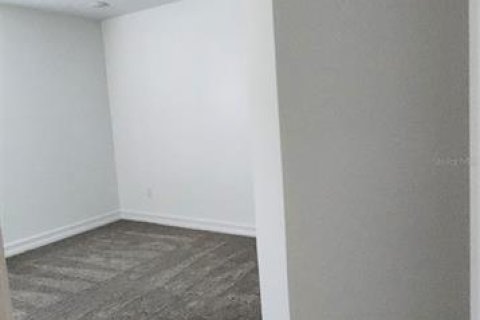 Casa en alquiler en Wesley Chapel, Florida, 5 dormitorios, 412.39 m2 № 1918638 - foto 29