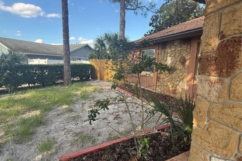 Villa ou maison à vendre à Apopka, Floride: 3 chambres, 140 m2 № 2429649 - photo 8