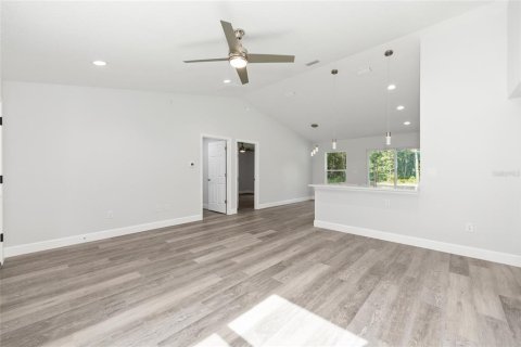 Villa ou maison à louer à Ocala, Floride: 3 chambres, 117.71 m2 № 2134754 - photo 9