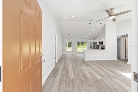 Villa ou maison à louer à Ocala, Floride: 3 chambres, 117.71 m2 № 2134754 - photo 5