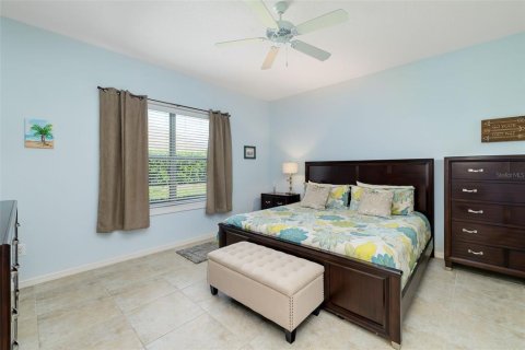 Villa ou maison à vendre à Bradenton, Floride: 2 chambres, 141.68 m2 № 2151096 - photo 28