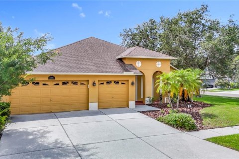 House in Land O' Lakes, Florida 4 bedrooms, 219.81 sq.m. № 1785436 - photo 4