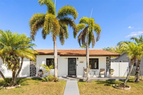 Villa ou maison à vendre à Homestead, Floride: 3 chambres, 179.86 m2 № 1825908 - photo 3