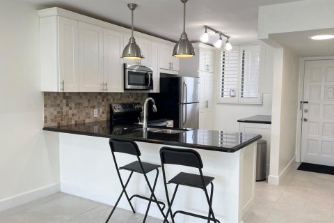 Copropriété à louer à Lake Worth, Floride: 2 chambres, 93.37 m2 № 2273561 - photo 5
