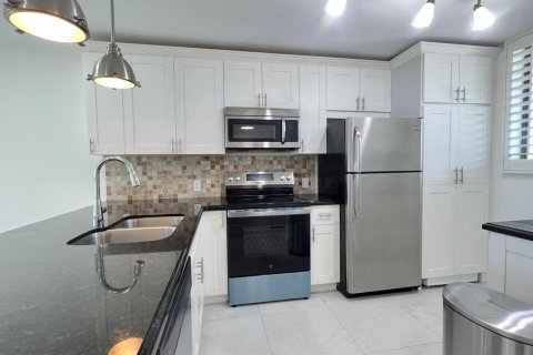 Copropriété à louer à Lake Worth, Floride: 2 chambres, 93.37 m2 № 2273561 - photo 3