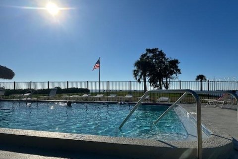 Condominio en alquiler en Tarpon Springs, Florida, 2 dormitorios, 91.04 m2 № 1875924 - foto 1