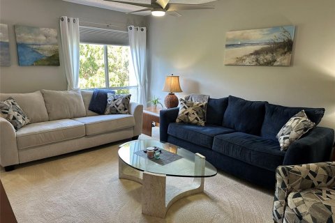 Condominio en alquiler en Tarpon Springs, Florida, 2 dormitorios, 91.04 m2 № 1875924 - foto 3