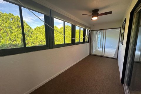 Condominio en alquiler en Tarpon Springs, Florida, 2 dormitorios, 91.04 m2 № 1875924 - foto 27