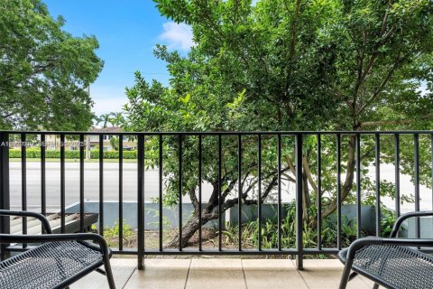 Copropriété à louer à Miami, Floride: 2 chambres, 83.61 m2 № 1976775 - photo 13