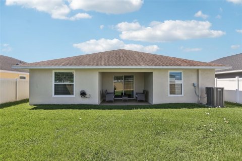 House in Ruskin, Florida 3 bedrooms, 133.97 sq.m. № 1919591 - photo 25
