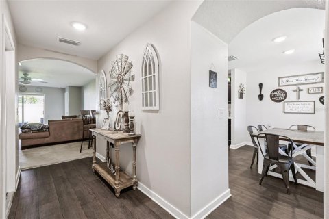 House in Ruskin, Florida 3 bedrooms, 133.97 sq.m. № 1919591 - photo 4