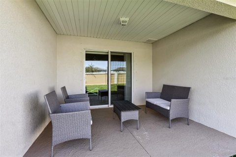 House in Ruskin, Florida 3 bedrooms, 133.97 sq.m. № 1919591 - photo 23