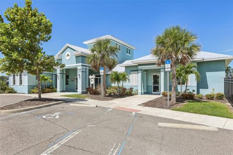 House in Ruskin, Florida 3 bedrooms, 133.97 sq.m. № 1919591 - photo 26