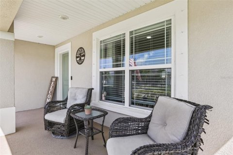 House in Ruskin, Florida 3 bedrooms, 133.97 sq.m. № 1919591 - photo 2