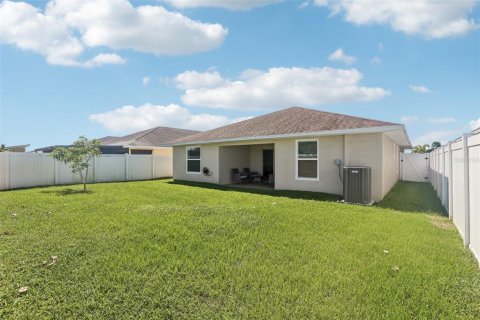 House in Ruskin, Florida 3 bedrooms, 133.97 sq.m. № 1919591 - photo 24