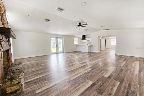 Villa ou maison à vendre à Thonotosassa, Floride: 3 chambres, 162.02 m2 № 1919073 - photo 8