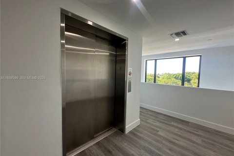 Apartamento en alquiler en Pompano Beach, Florida № 2152669 - foto 9