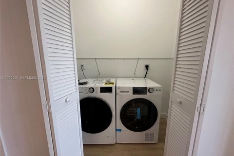 Apartamento en alquiler en Pompano Beach, Florida № 2152669 - foto 6