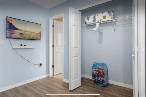 Villa ou maison à louer à Kissimmee, Floride: 6 chambres, 248.7 m2 № 2386597 - photo 17