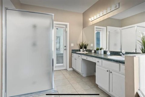 Villa ou maison à louer à Kissimmee, Floride: 6 chambres, 248.7 m2 № 2386597 - photo 19