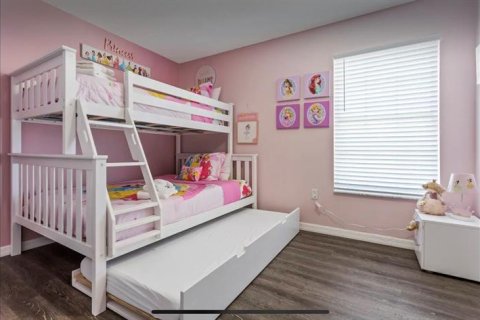 Villa ou maison à louer à Kissimmee, Floride: 6 chambres, 248.7 m2 № 2386597 - photo 14