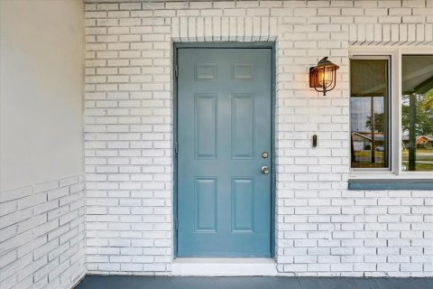 House in Apollo Beach, Florida 2 bedrooms, 83.98 sq.m. № 1689920 - photo 3