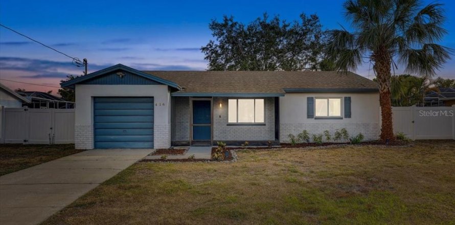 House in Apollo Beach, Florida 2 bedrooms, 83.98 sq.m. № 1689920