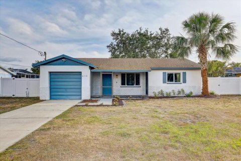 House in Apollo Beach, Florida 2 bedrooms, 83.98 sq.m. № 1689920 - photo 2