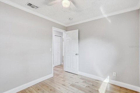 House in Apollo Beach, Florida 2 bedrooms, 83.98 sq.m. № 1689920 - photo 20