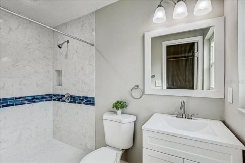 House in Apollo Beach, Florida 2 bedrooms, 83.98 sq.m. № 1689920 - photo 19