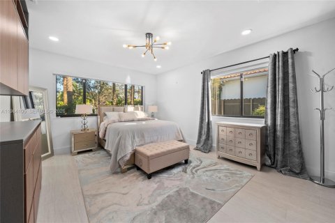 Villa ou maison à louer à Miami Beach, Floride: 3 chambres, 176.14 m2 № 2026739 - photo 12