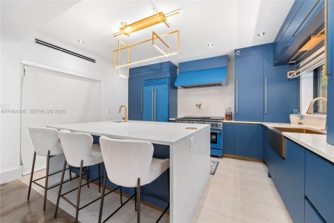 Villa ou maison à louer à Miami Beach, Floride: 3 chambres, 176.14 m2 № 2026739 - photo 7