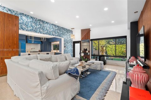 Villa ou maison à louer à Miami Beach, Floride: 3 chambres, 176.14 m2 № 2026739 - photo 3