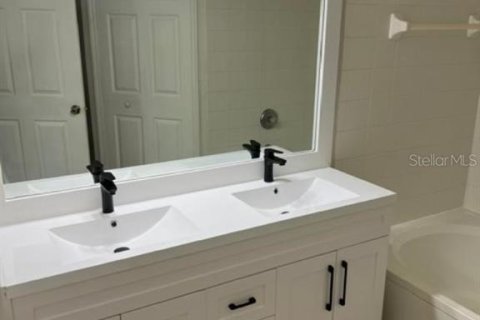 Copropriété à louer à Orlando, Floride: 2 chambres, 96.99 m2 № 2415077 - photo 8