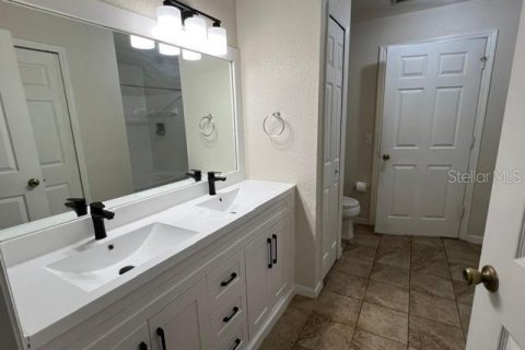 Copropriété à louer à Orlando, Floride: 2 chambres, 96.99 m2 № 2415077 - photo 7