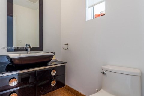 Купить виллу или дом в Холливуд, Флорида 4 спальни, 301.65м2, № 2033830 - фото 20