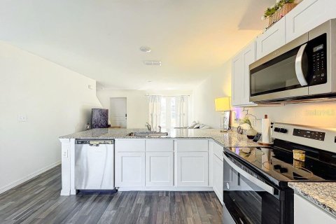 Casa en venta en Port Charlotte, Florida, 4 dormitorios, 170.57 m2 № 1829871 - foto 12
