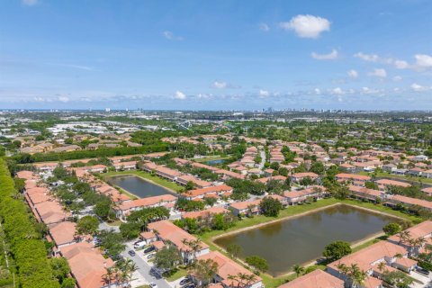 Townhouse in Riviera Beach, Florida 3 bedrooms, 145.95 sq.m. № 2180314 - photo 6