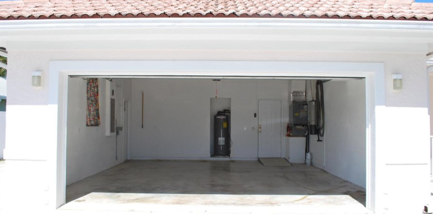 Casa en Stuart, Florida 3 dormitorios, 189.15 m2 № 1182494