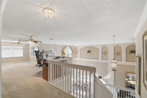 Купить виллу или дом в Мирамар, Флорида 4 спальни, 313.82м2, № 1990983 - фото 29