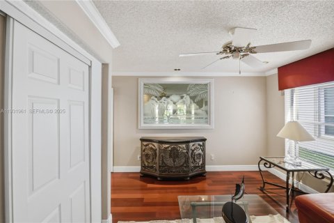 Купить виллу или дом в Мирамар, Флорида 4 спальни, 313.82м2, № 1990983 - фото 26