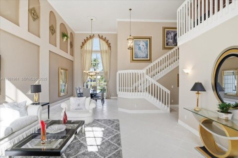 Купить виллу или дом в Мирамар, Флорида 4 спальни, 313.82м2, № 1990983 - фото 6