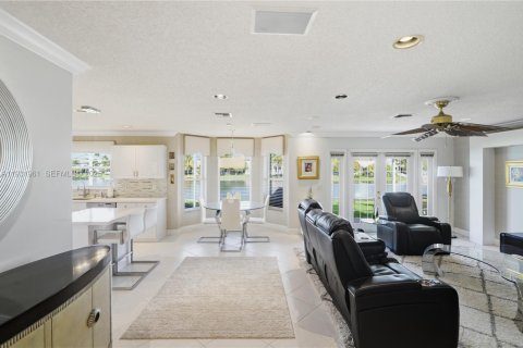 Купить виллу или дом в Мирамар, Флорида 4 спальни, 313.82м2, № 1990983 - фото 20