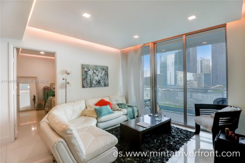 Copropriété à louer à Miami, Floride: 2 chambres, 103.12 m2 № 2000458 - photo 3