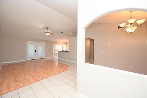 Villa ou maison à louer à Lakeland, Floride: 3 chambres, 164.25 m2 № 2435020 - photo 6