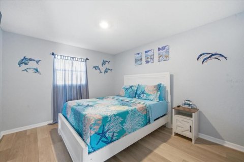 House in Hernando Beach, Florida 3 bedrooms, 120.96 sq.m. № 2222969 - photo 28